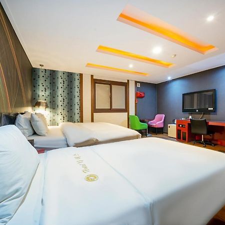 Nice Hotel Uijeongbu Buitenkant foto