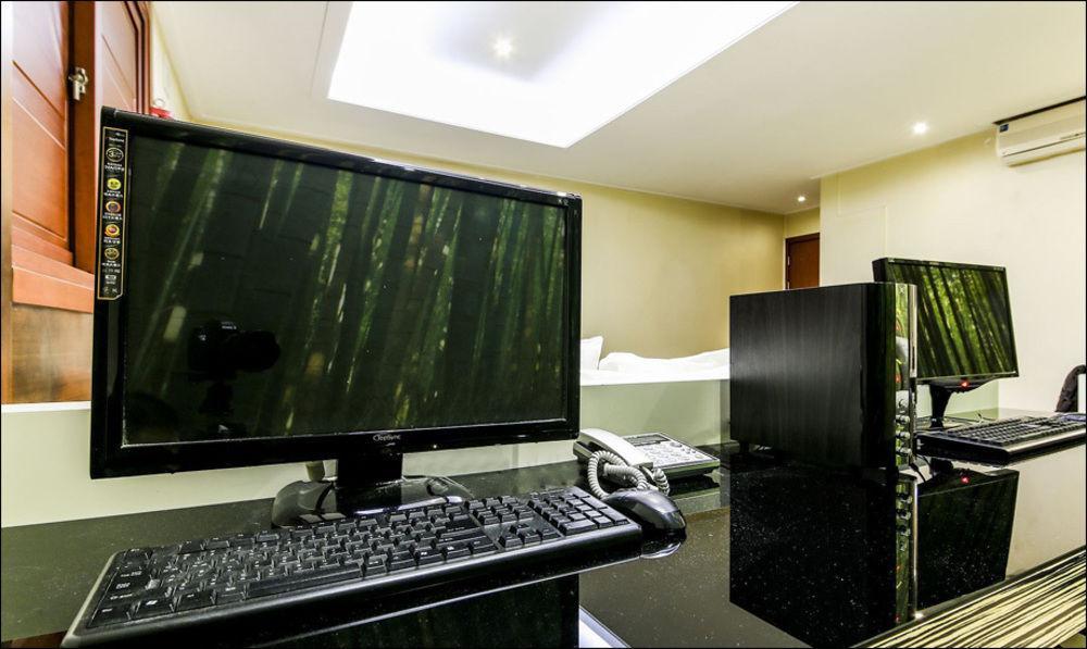 Nice Hotel Uijeongbu Buitenkant foto