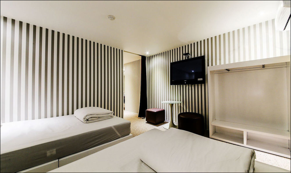 Nice Hotel Uijeongbu Buitenkant foto