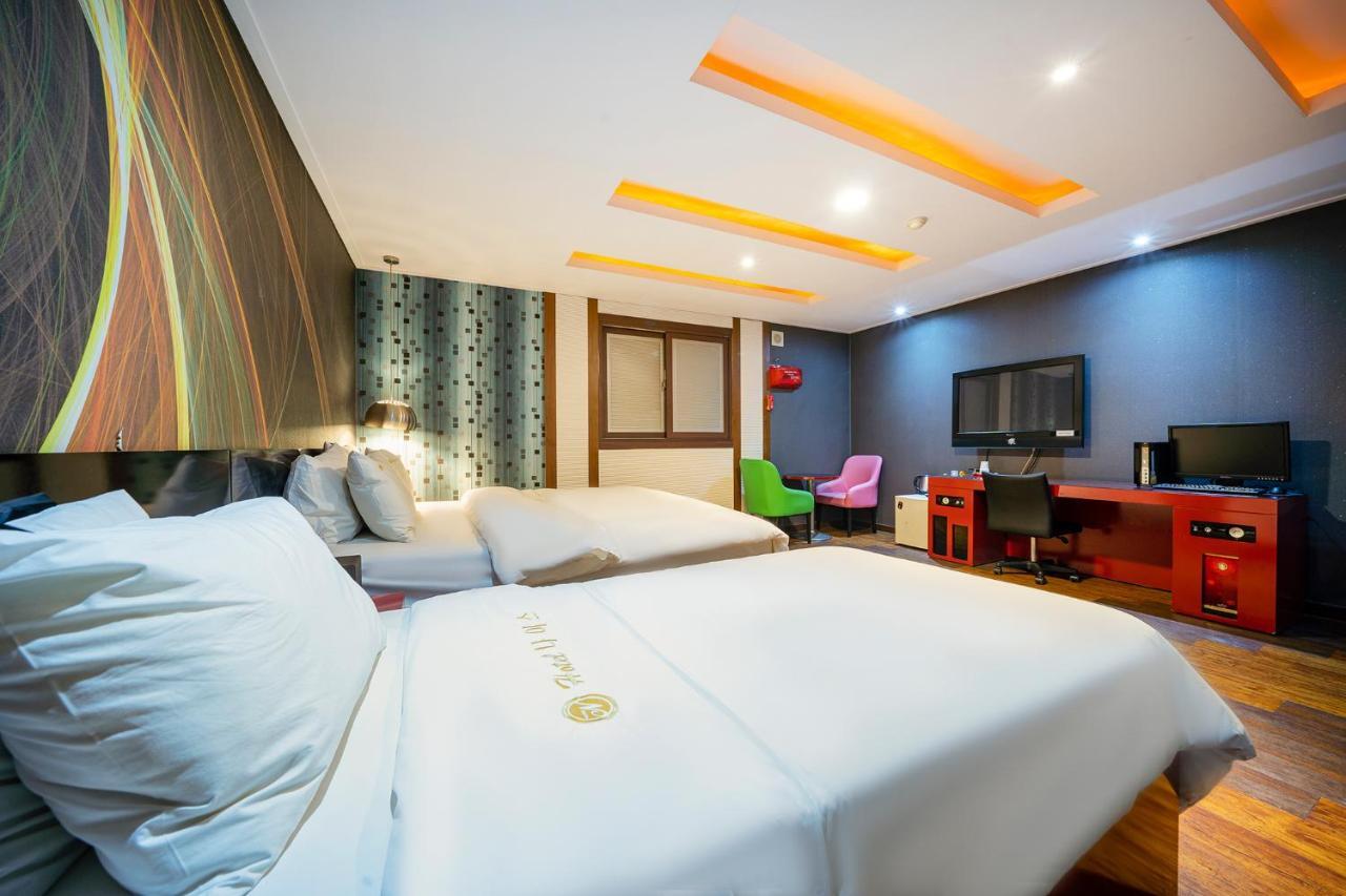 Nice Hotel Uijeongbu Buitenkant foto