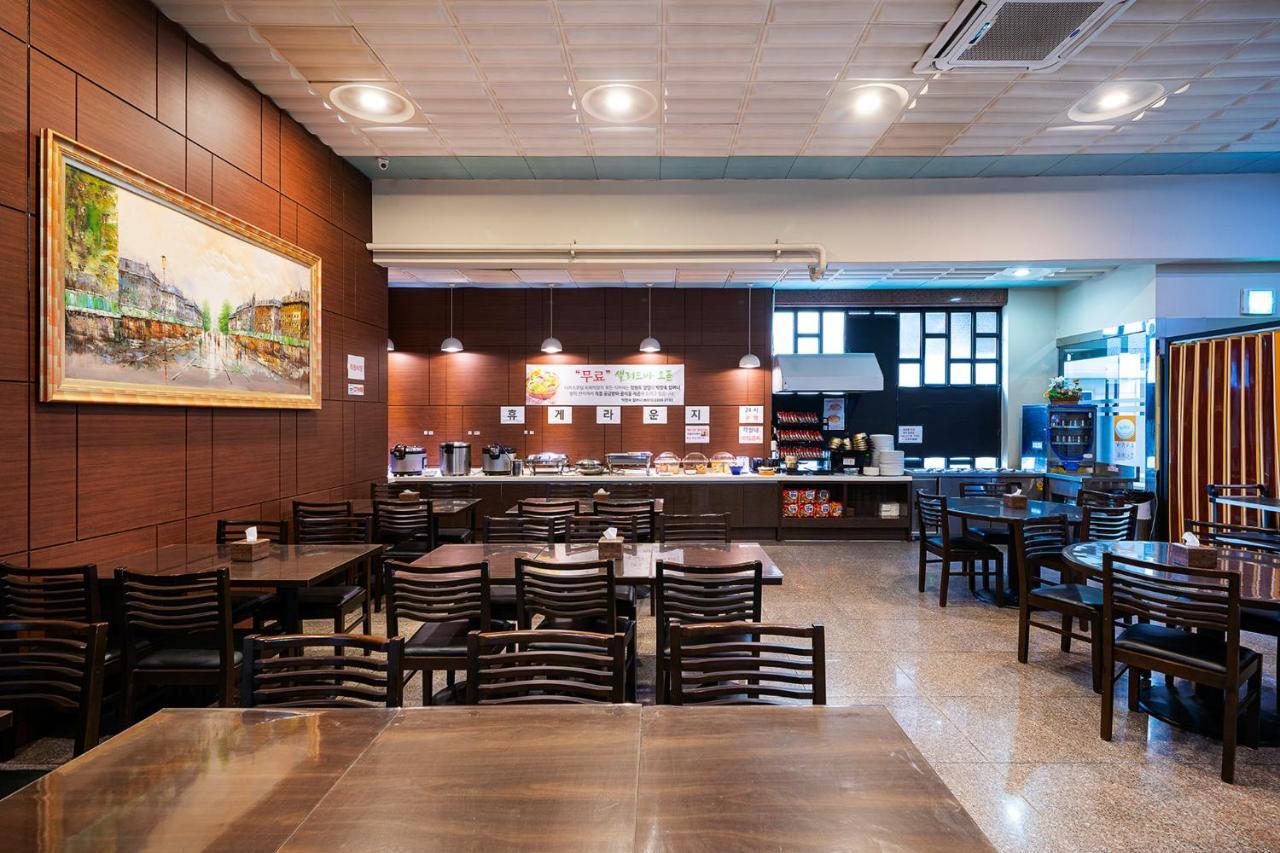 Nice Hotel Uijeongbu Buitenkant foto